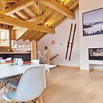 Chalet Inversens Superbe Vue Montagne La Plagne