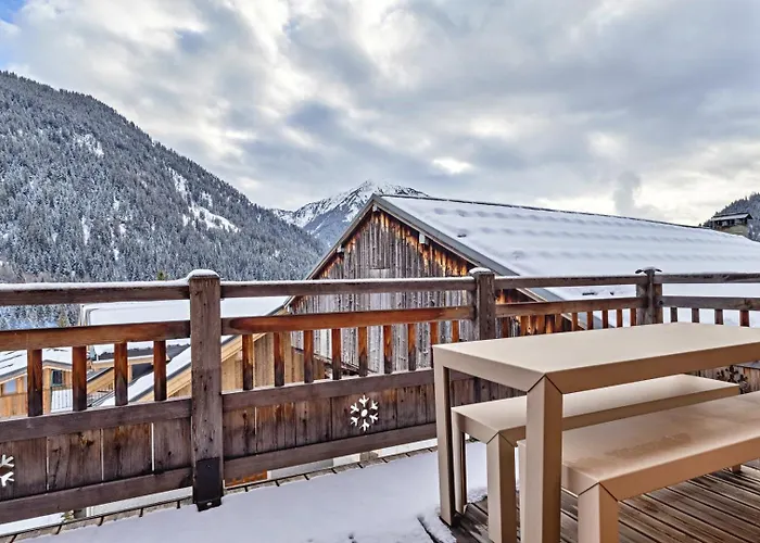 Inversens Superbe Vue Montagne * 拉普拉涅